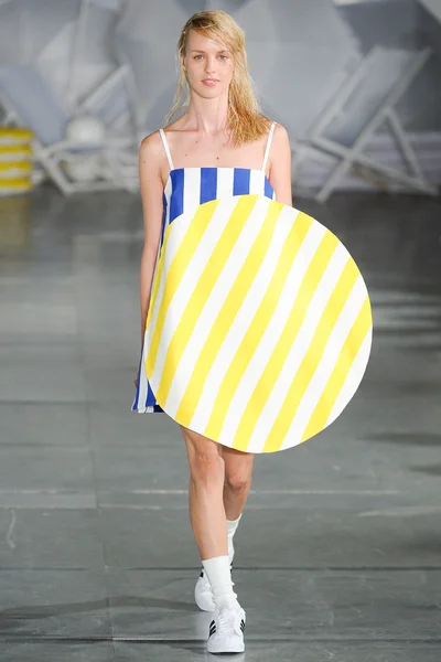 Look 31